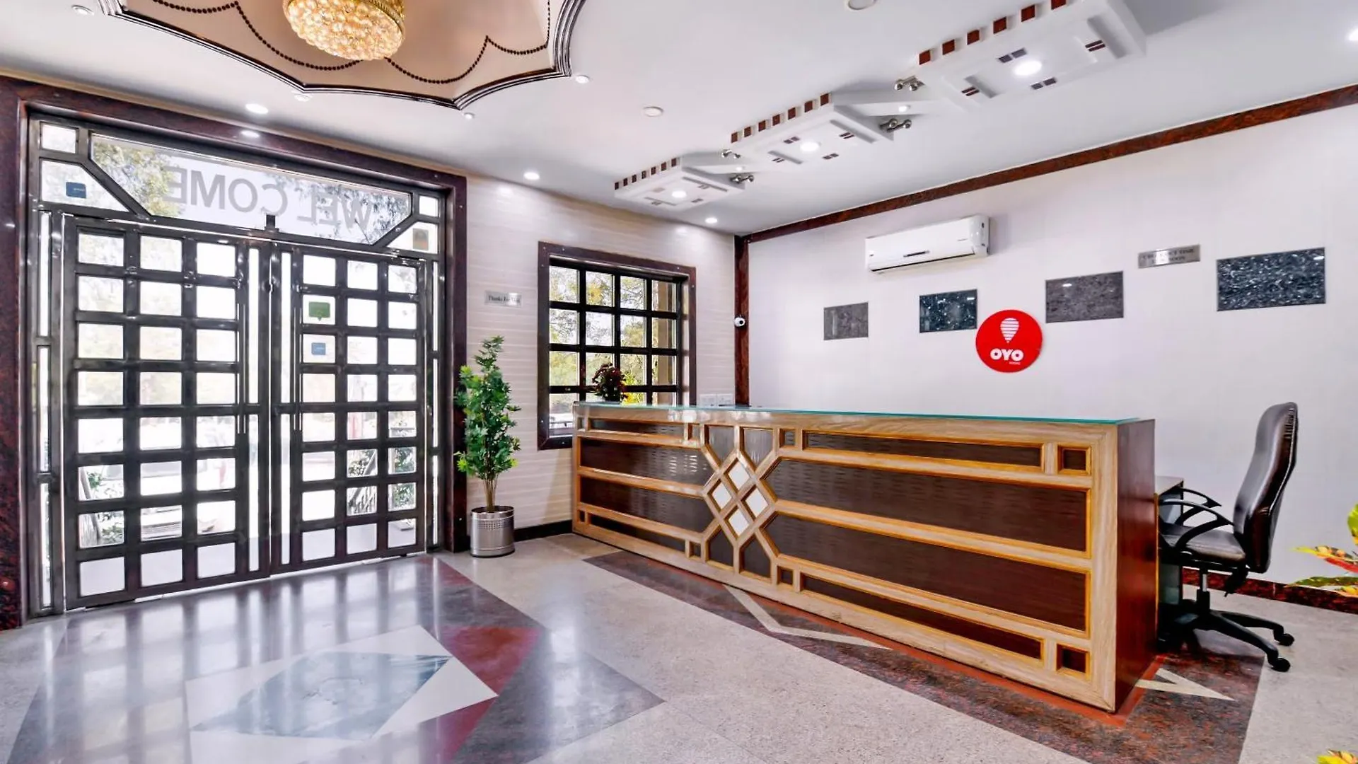 Merit Hotel 3*, Агра Индия